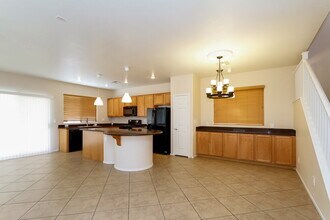 9575 Bachelors Fortune St in Las Vegas, NV - Foto de edificio - Building Photo