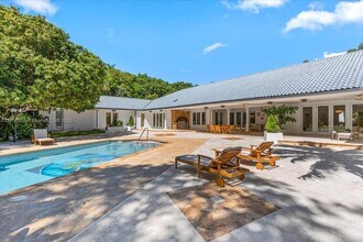 9400 Old Cutler Rd in Coral Gables, FL - Building Photo - Building Photo