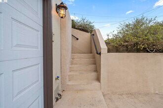 22123 Main St in Hayward, CA - Building Photo - Building Photo