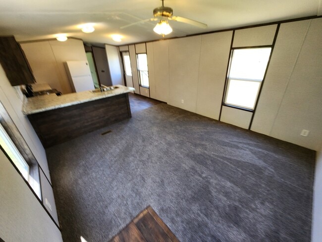 16147 North County Rd in Ada, OK - Building Photo - Building Photo