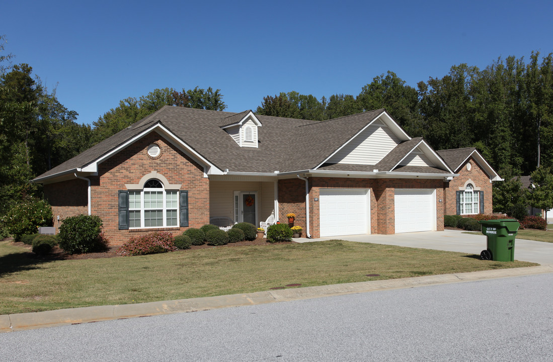 The Cottages of Monroe in Monroe, GA - Building Photo