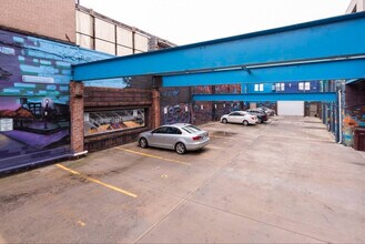 350 East Ave in Rochester, NY - Foto de edificio - Building Photo