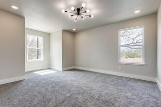 2108 Marshall St in Greenville, TX - Building Photo - Building Photo