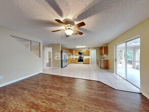 850 Woodvale St in Clermont, FL - Building Photo - Building Photo