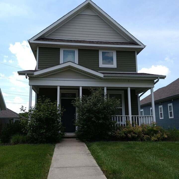 1312 Shenandoah Dr in Lafayette, IN - Building Photo