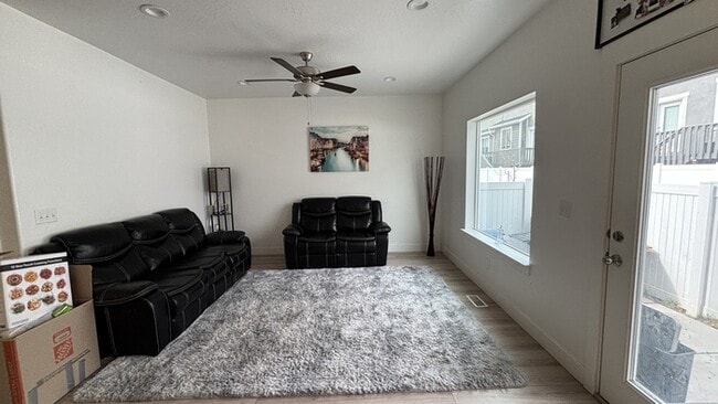 7261 N Silver Spring Way in Eagle Mountain, UT - Building Photo - Building Photo