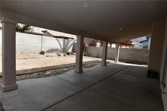 6080 Adobe Summit Ave in Las Vegas, NV - Building Photo - Building Photo