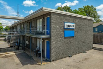 Tiger Flats in Memphis, TN - Building Photo - Building Photo