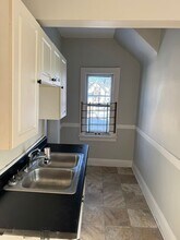 2528 N 23rd St in Milwaukee, WI - Foto de edificio - Building Photo