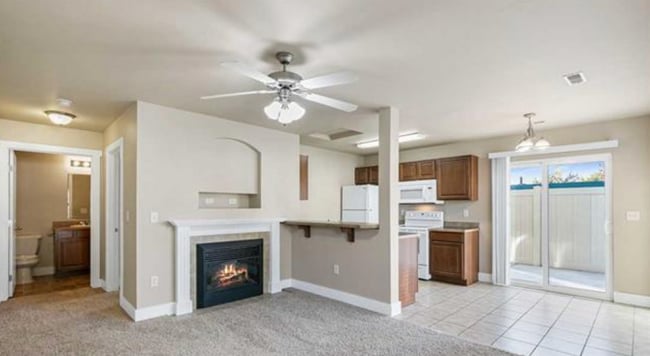 11045 W Garverdale Ln in Boise, ID - Building Photo - Building Photo