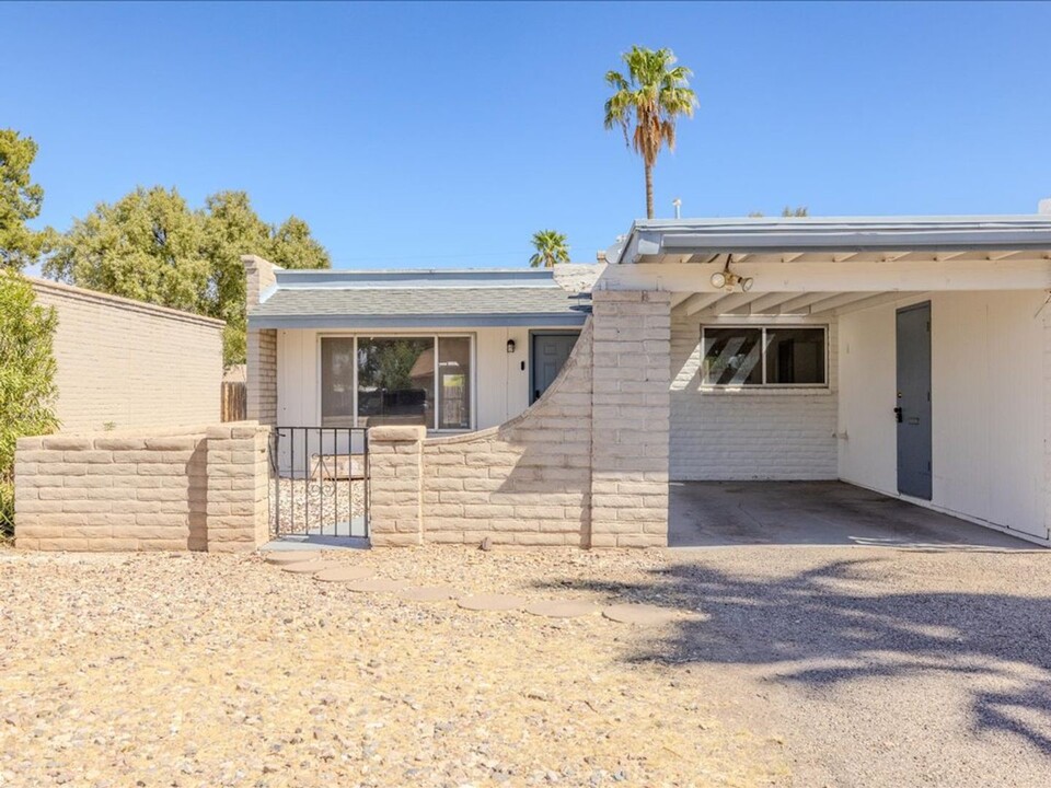 6139 E Timrod St in Tucson, AZ - Building Photo