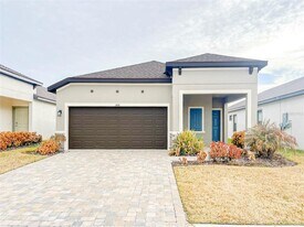 3418 CUP Dr in Lakeland, FL - Building Photo