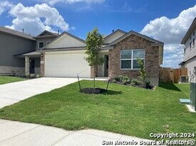 198 Sparrowhawk in San Antonio, TX - Building Photo