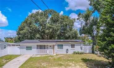 4210 E Sandalwood Cir S in Tampa, FL - Building Photo - Building Photo