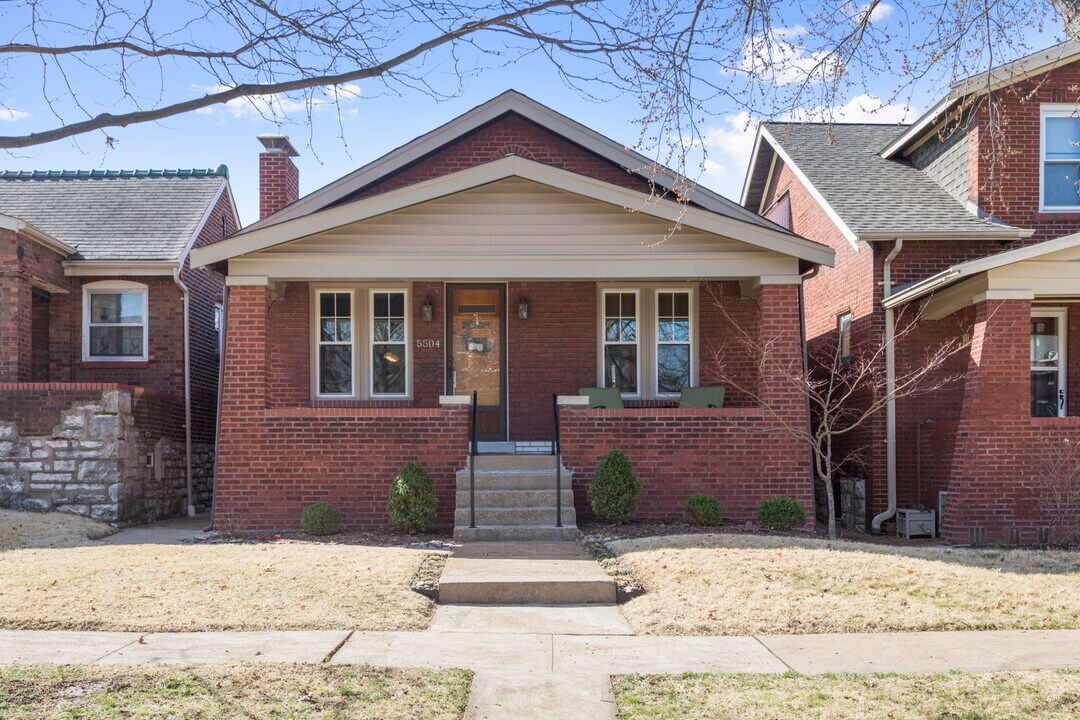 5504 Itaska St in St. Louis, MO - Building Photo