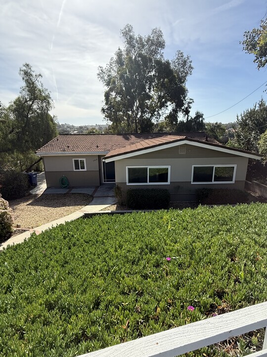 3869 Grandview Pl in Bonita, CA - Building Photo