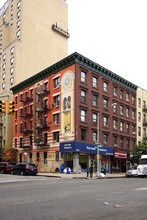 1565 York Ave in New York, NY - Building Photo - Building Photo