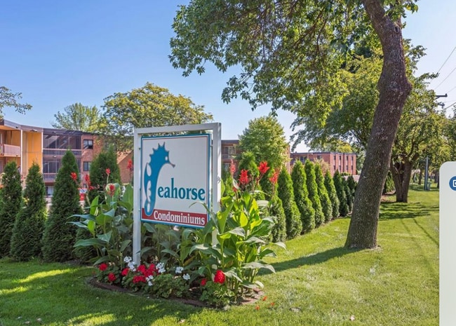 5400 Three Points Blvd, Unit 331 in Mound, MN - Building Photo - Building Photo