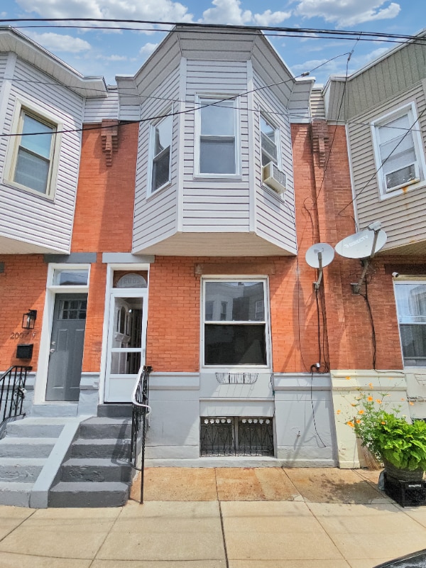 property at 2005 Mercy St