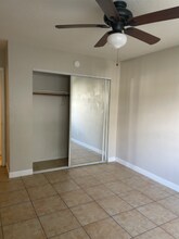 2126 N 14th Ave in Hollywood, FL - Building Photo - Building Photo