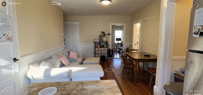 332 Beacon St, Unit 2 in Somerville, MA - Building Photo - Building Photo