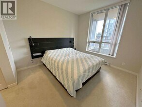 3093 Windsor Gate in Coquitlam, BC - Building Photo - Building Photo