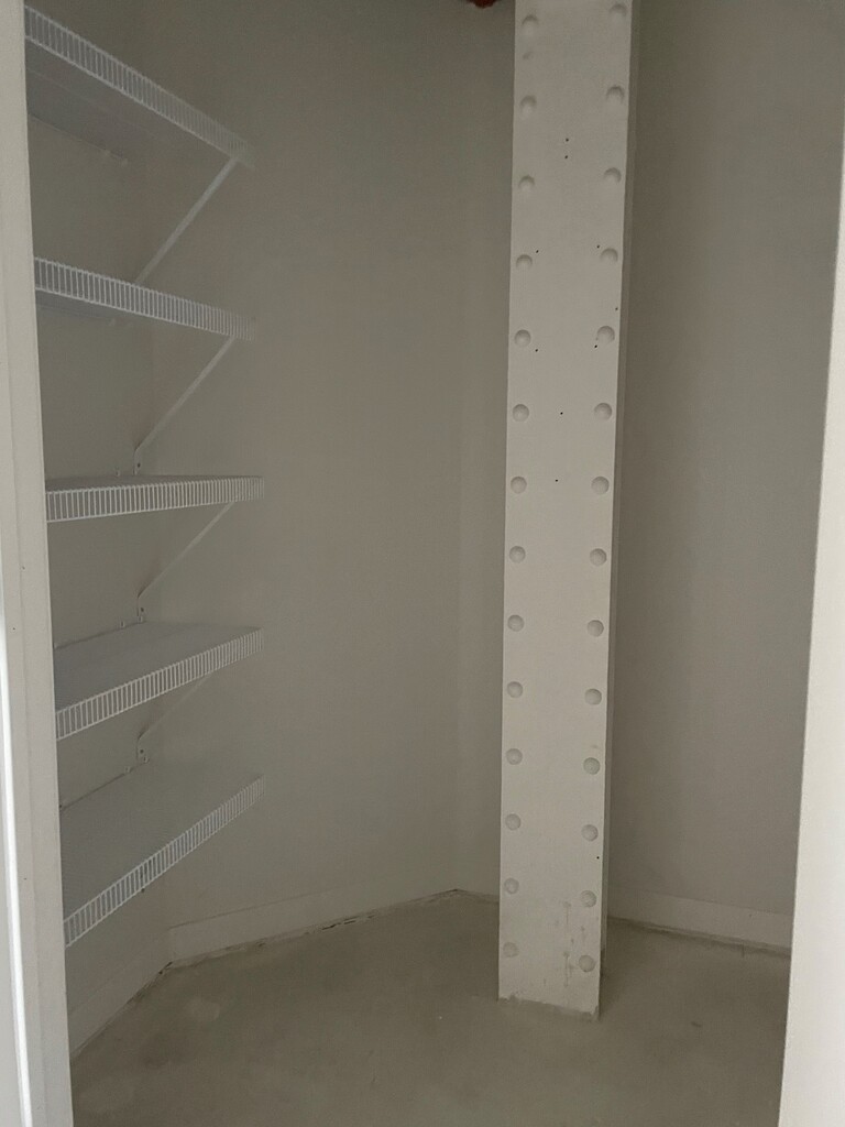 Arabella Apartments in Racine, WI