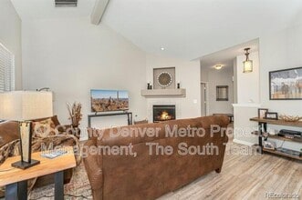 8309 S Independence Cir in Littleton, CO - Building Photo - Building Photo