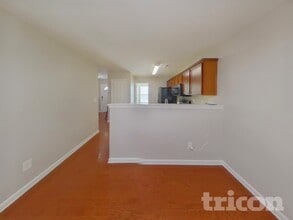 9425 Macquarie Ln in Charlotte, NC - Building Photo - Building Photo