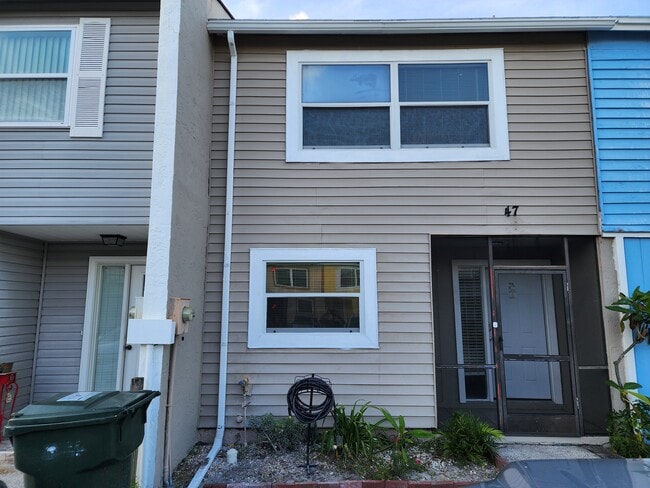 property at 3001 S Pines Dr