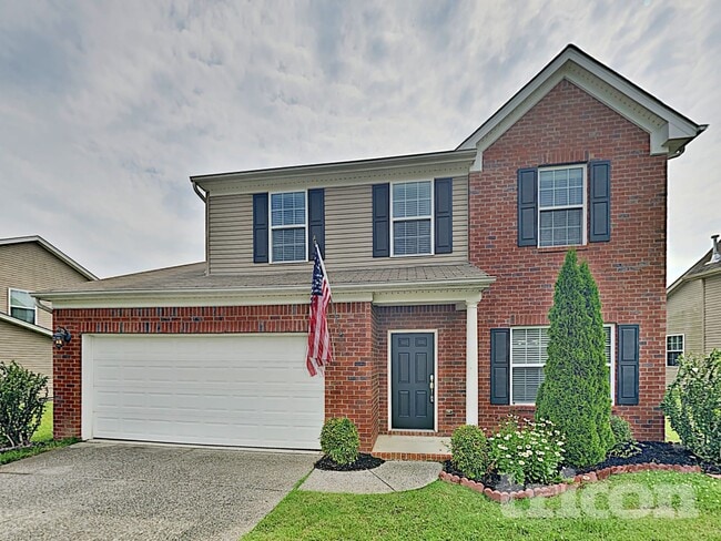 1024 Daniel Ln in Spring Hill, TN - Building Photo - Building Photo