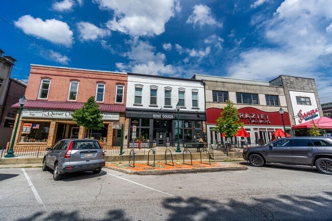 property at 108 W 6th St