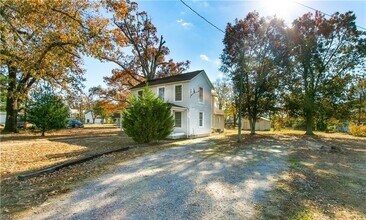 2720 Rolfe Hwy in Dendron, VA - Building Photo - Building Photo