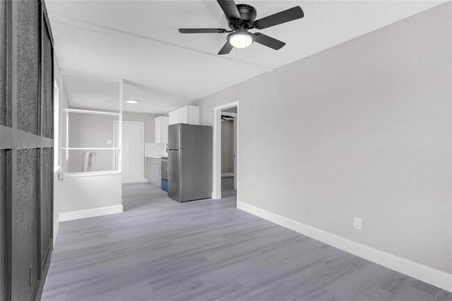 4755 Wilmington St in Houston, TX - Building Photo - Building Photo