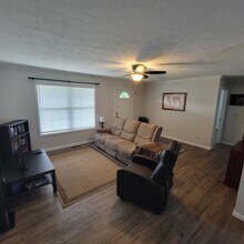 1008 Fisk Park Dr in Cookeville, TN - Building Photo - Building Photo