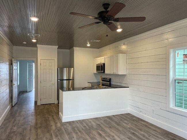 property at 706 Adams St