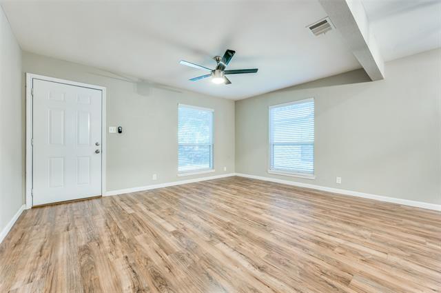 806 Marshalldell Ave in Dallas, TX - Building Photo - Building Photo