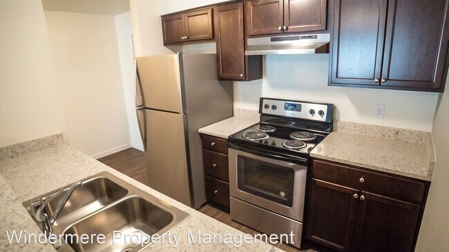 1000 Astor St in Bellingham, WA - Building Photo - Building Photo