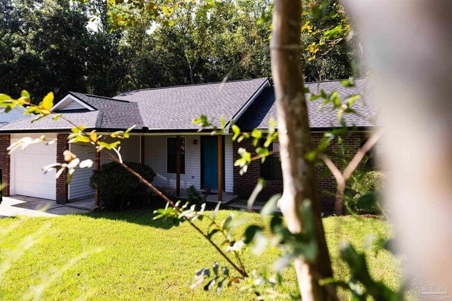 1156 Signal Hill Ln in Pensacola, FL - Building Photo - Building Photo