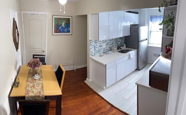 2015 Parsons Blvd in Whitestone, NY - Building Photo - Building Photo