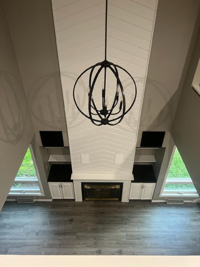 property at 102 Crab Apple Ct