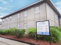 Tanglewood Apartments in Pineville, LA - Foto de edificio - Building Photo