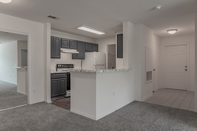 The Grove at Cary Park in Cary, NC - Building Photo - Interior Photo