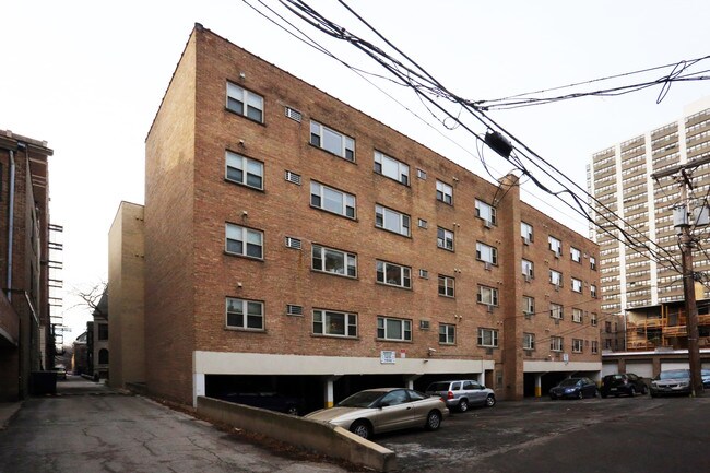 3161 N Cambridge Ave in Chicago, IL - Foto de edificio - Building Photo