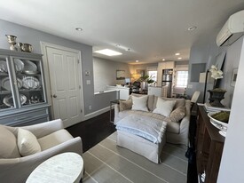 37 Gray St, Unit 3 in Boston, MA - Building Photo