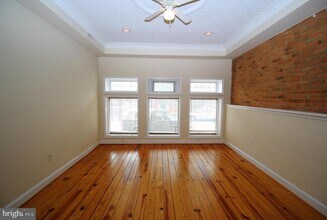 1300 S Hanover St in Baltimore, MD - Building Photo - Building Photo