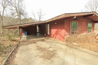 39 Sheneman Dr in Bella Vista, AR - Building Photo - Building Photo