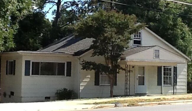 property at 1871 Merritt Dr