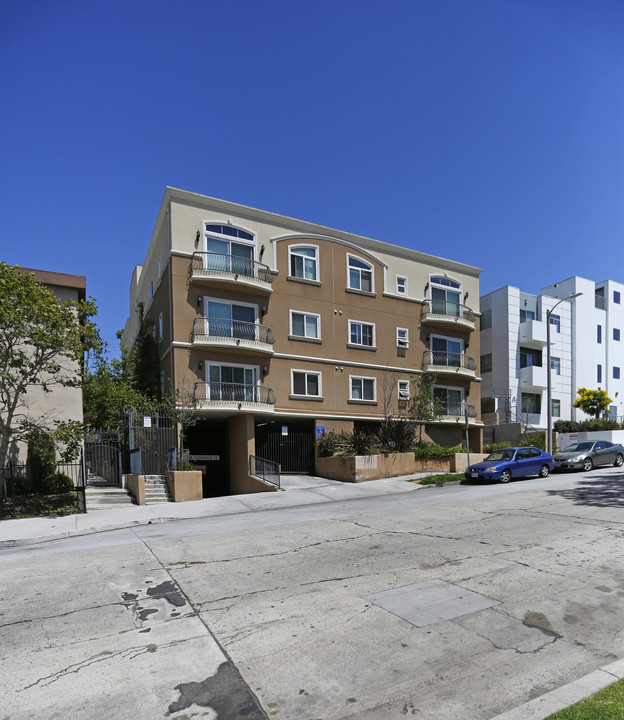 Residential Condominium in Los Angeles, CA - Building Photo