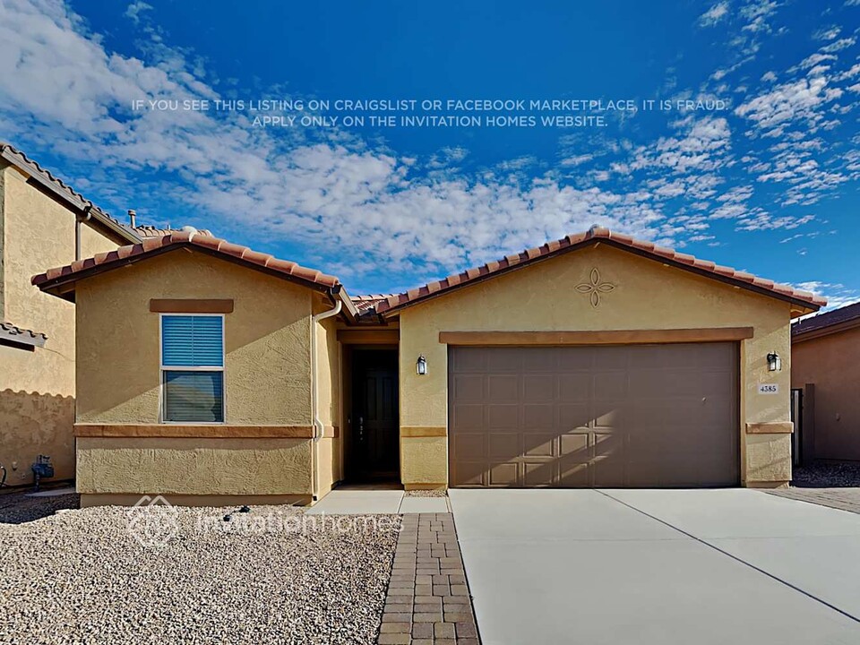 4385 Kirkland Ave in Queen Creek, AZ - Building Photo